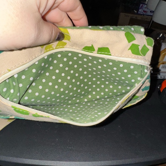 Bungalow 360 Cream and Green Crossbody Bag - Picture 3 of 7